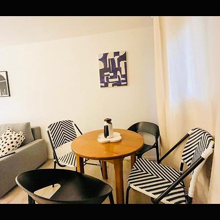 Suite Kobalt Villeurbanne Luaran gambar